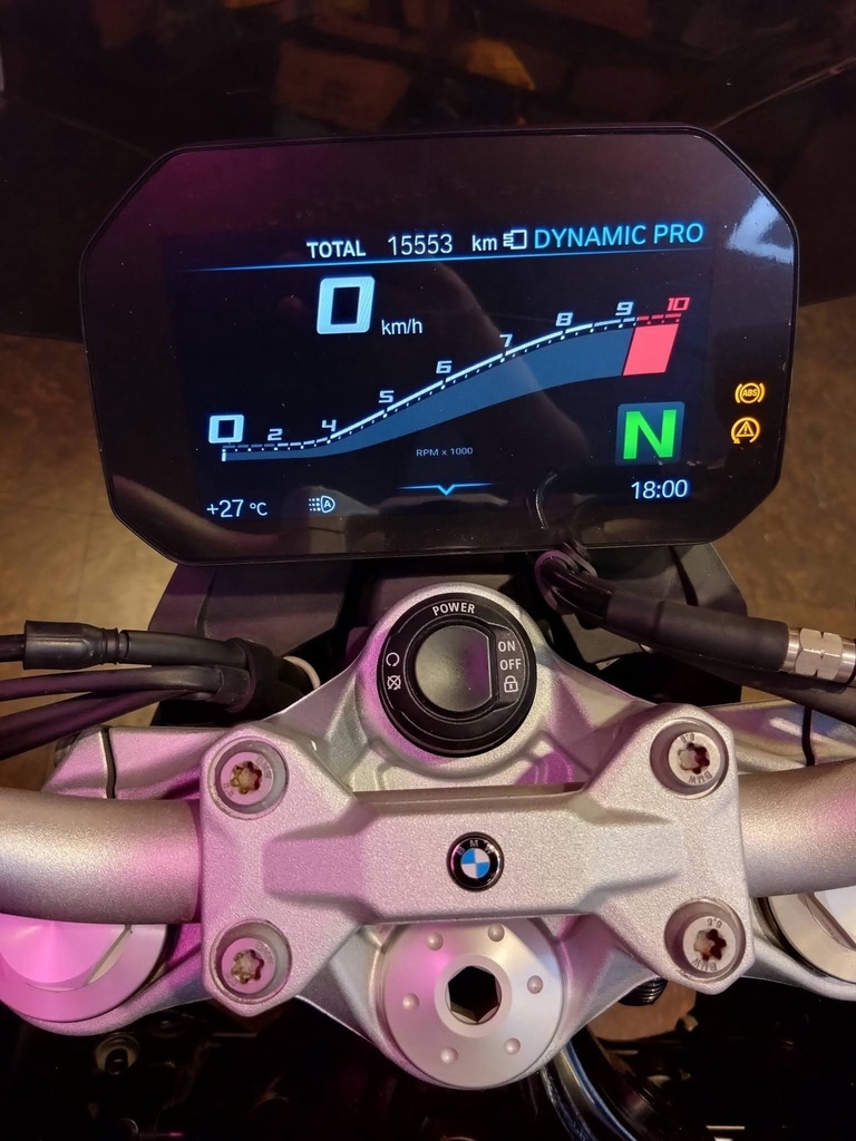 BMW F900R 總代理