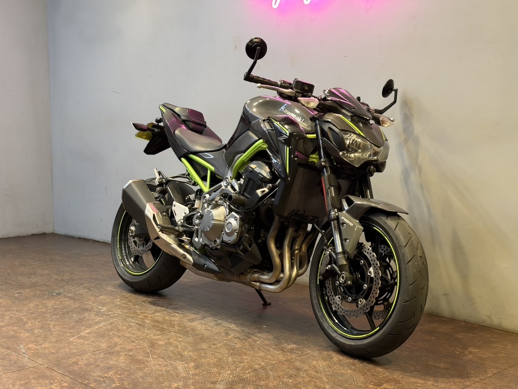Kawasaki z900 總代理