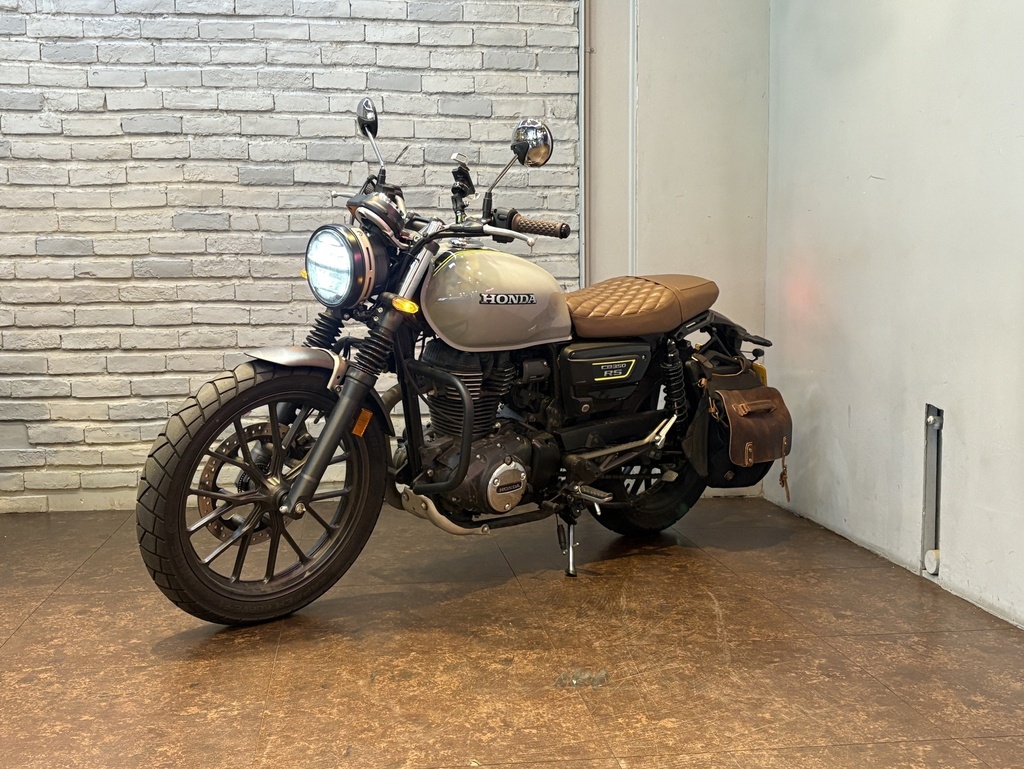 Honda CB350RS