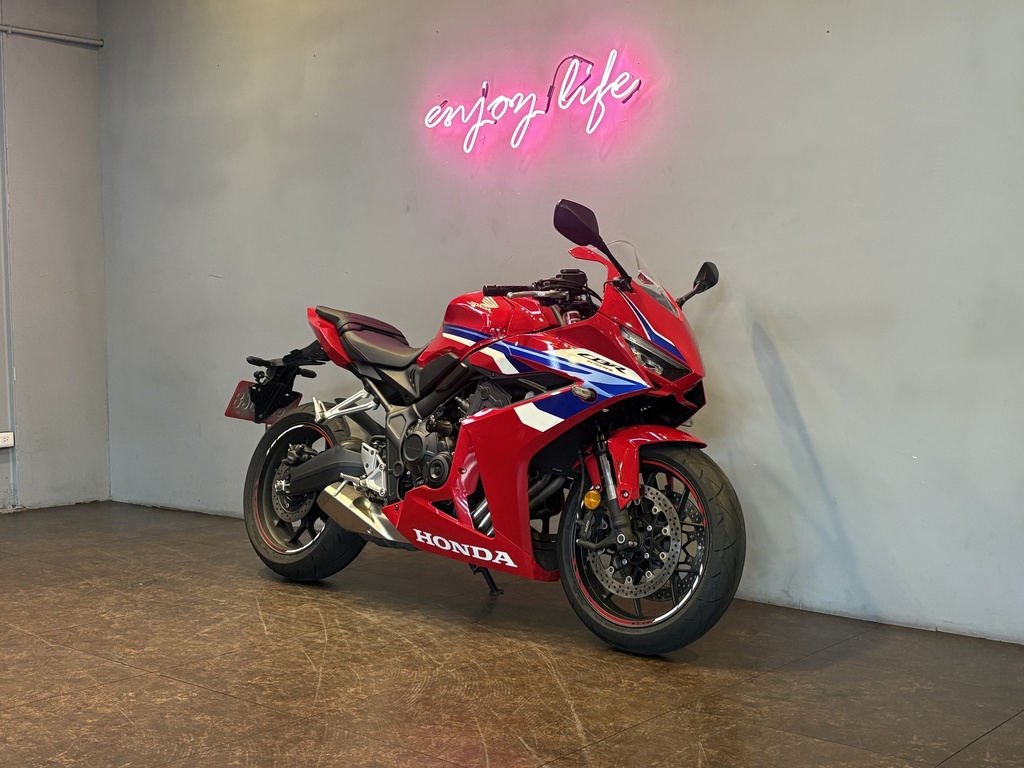 HONDA CBR650R 總代理