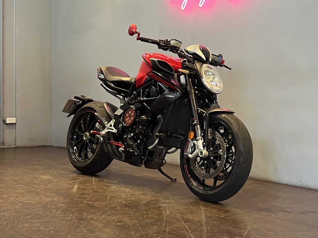 MV Agusta Dragster 800總代理