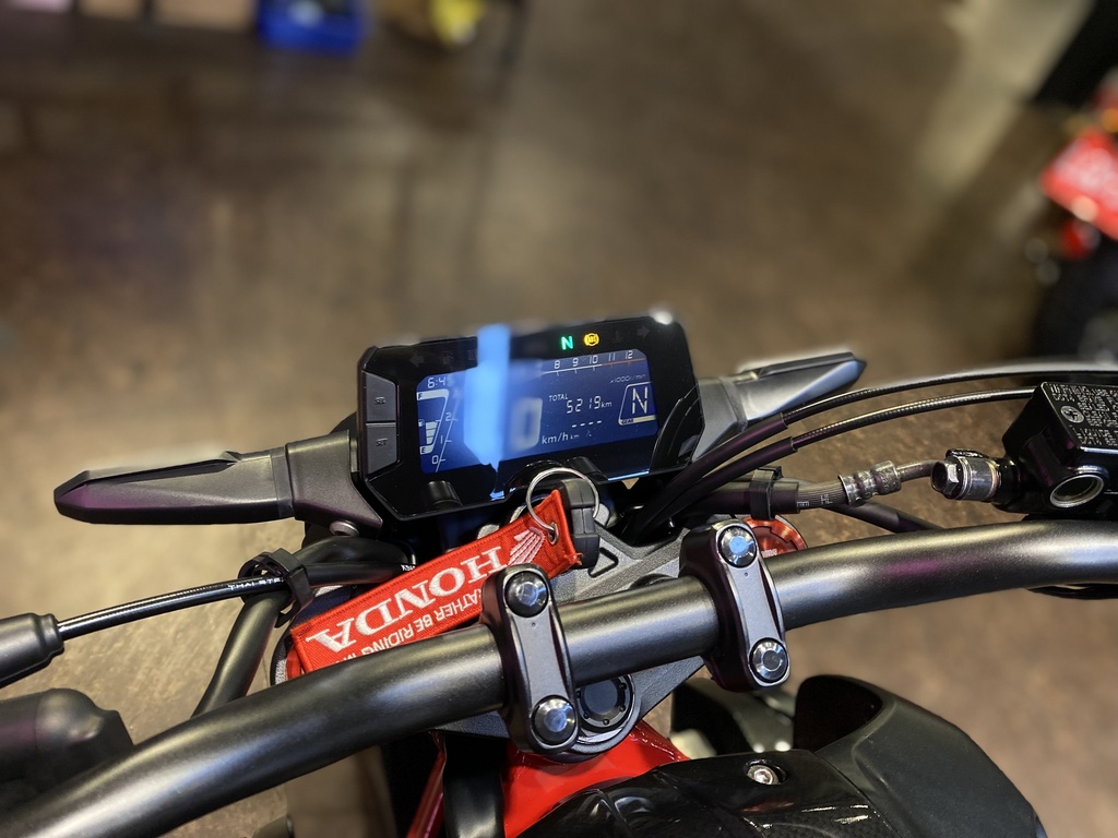 HONDA CB150R