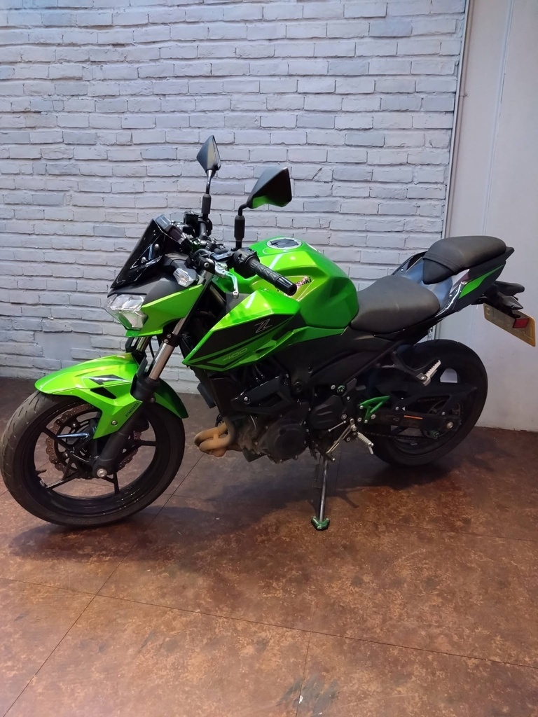 Kawasaki Z400 總代理