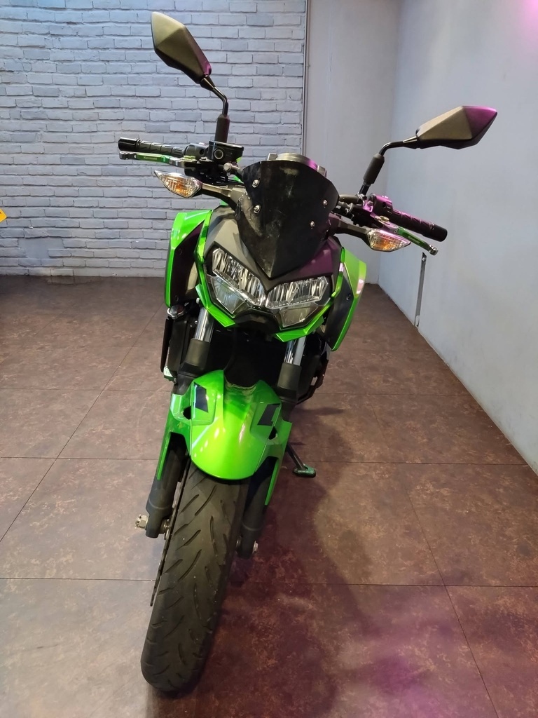 Kawasaki Z400 總代理