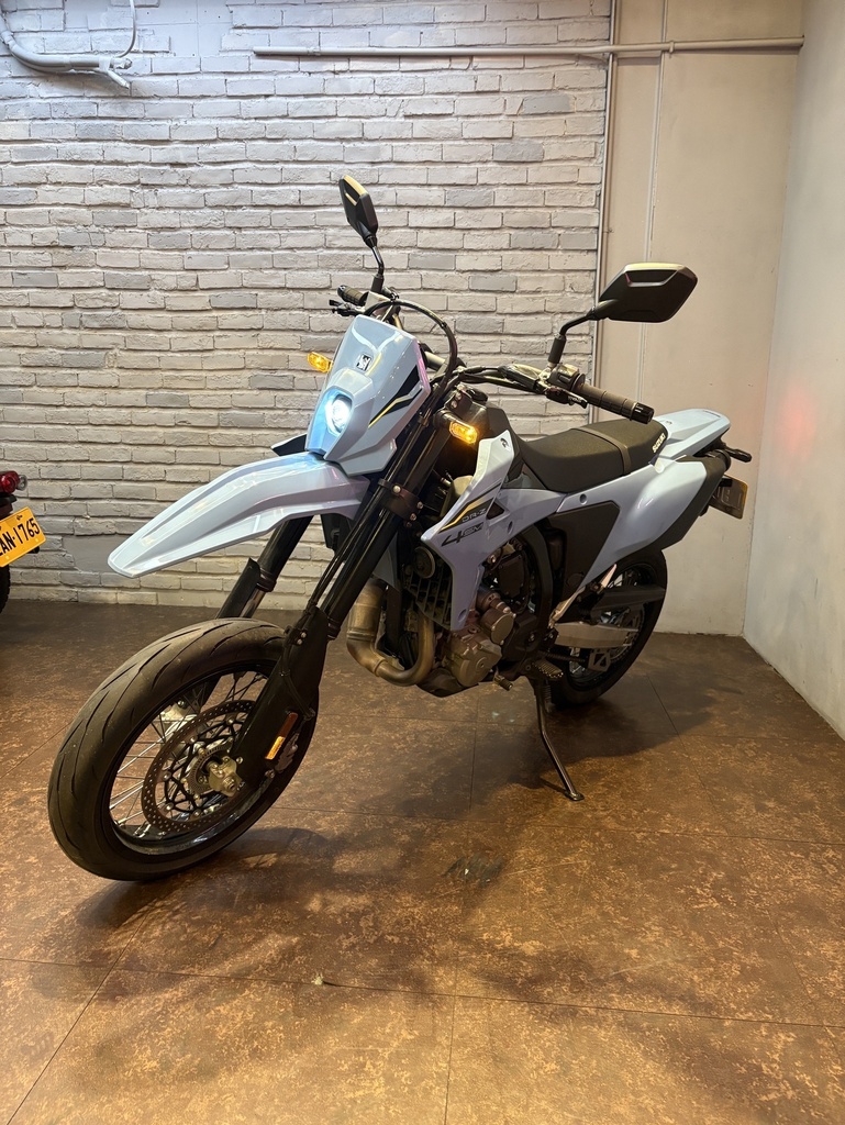 Suzuki DRZ 400 SM 總代理