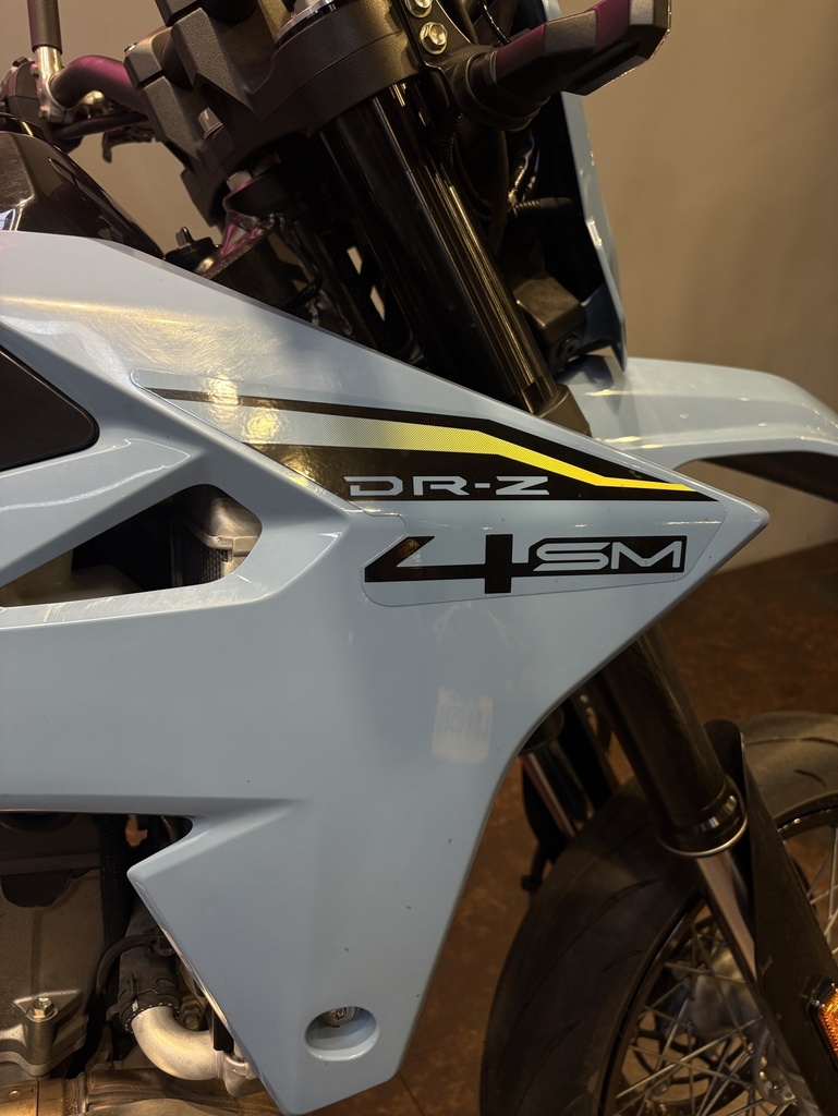 Suzuki DRZ 400 SM 總代理