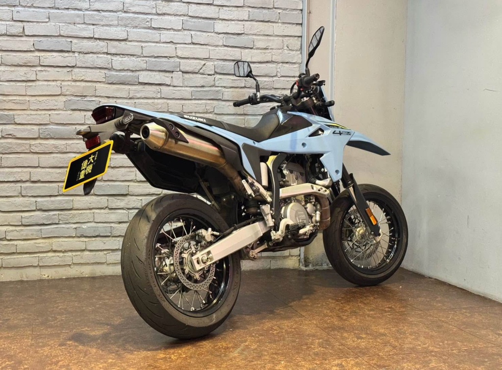 Suzuki DRZ 400 SM 總代理