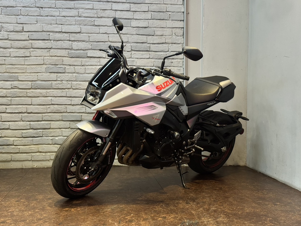 Suzuki Katana 刀 總代理