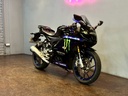 Yamaha R15M