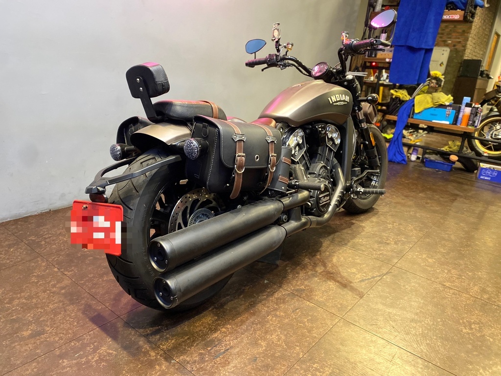 Indian scout bobber 總代理