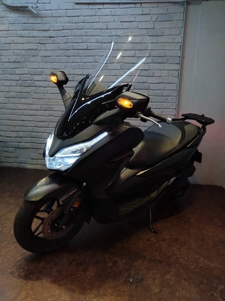 Honda Forza300 總代理