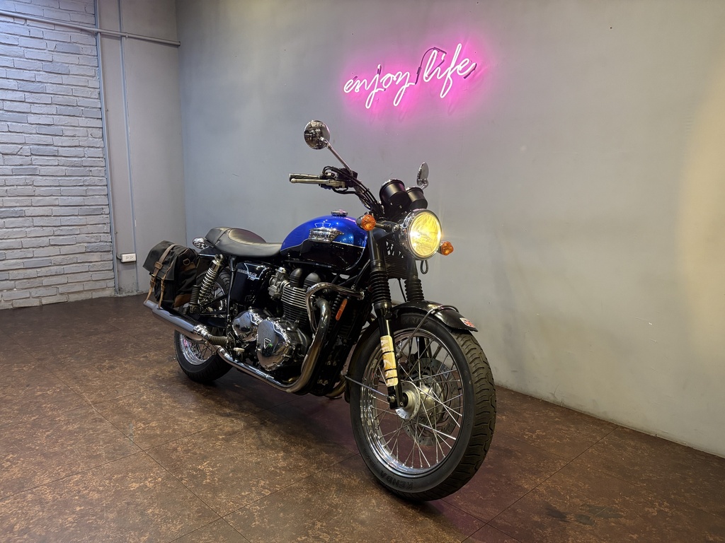 Triumph T100 總代理