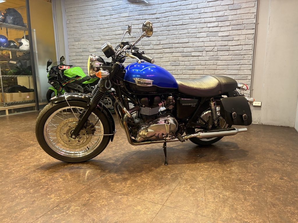 Triumph T100 總代理