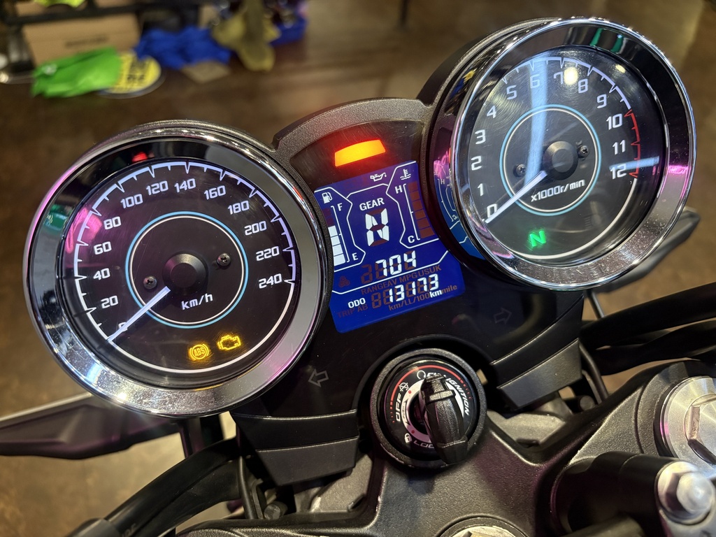 Kawasaki Z650RS 復古運動街車