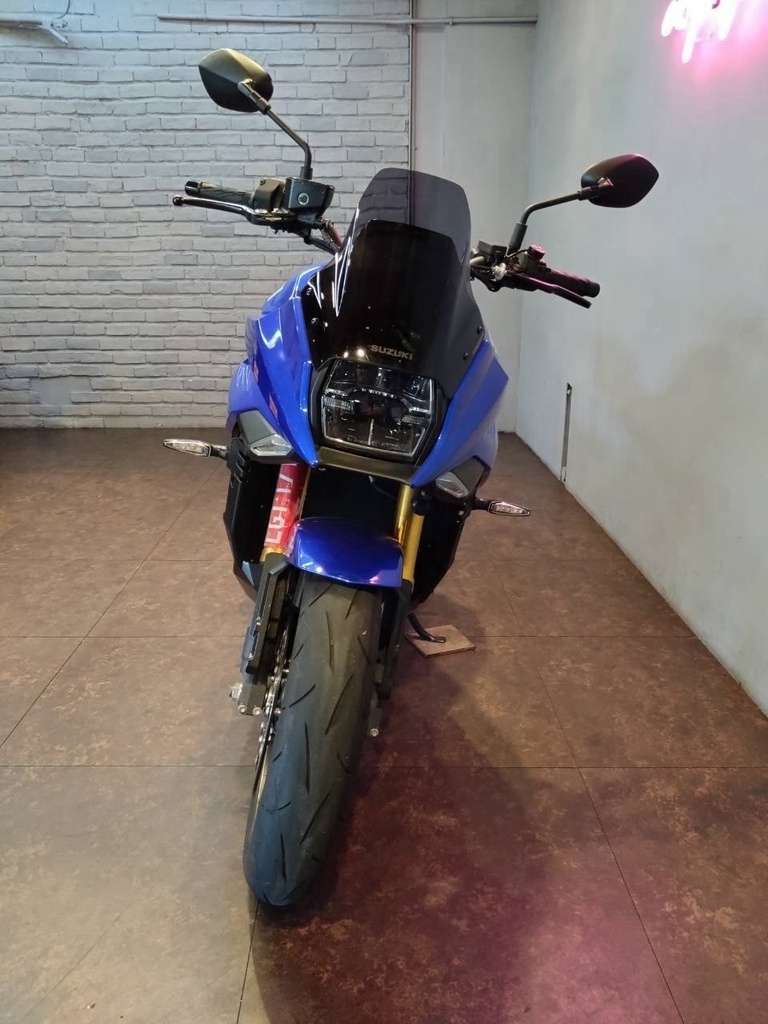 Suzuki GSX-S1000S KATANA 刀