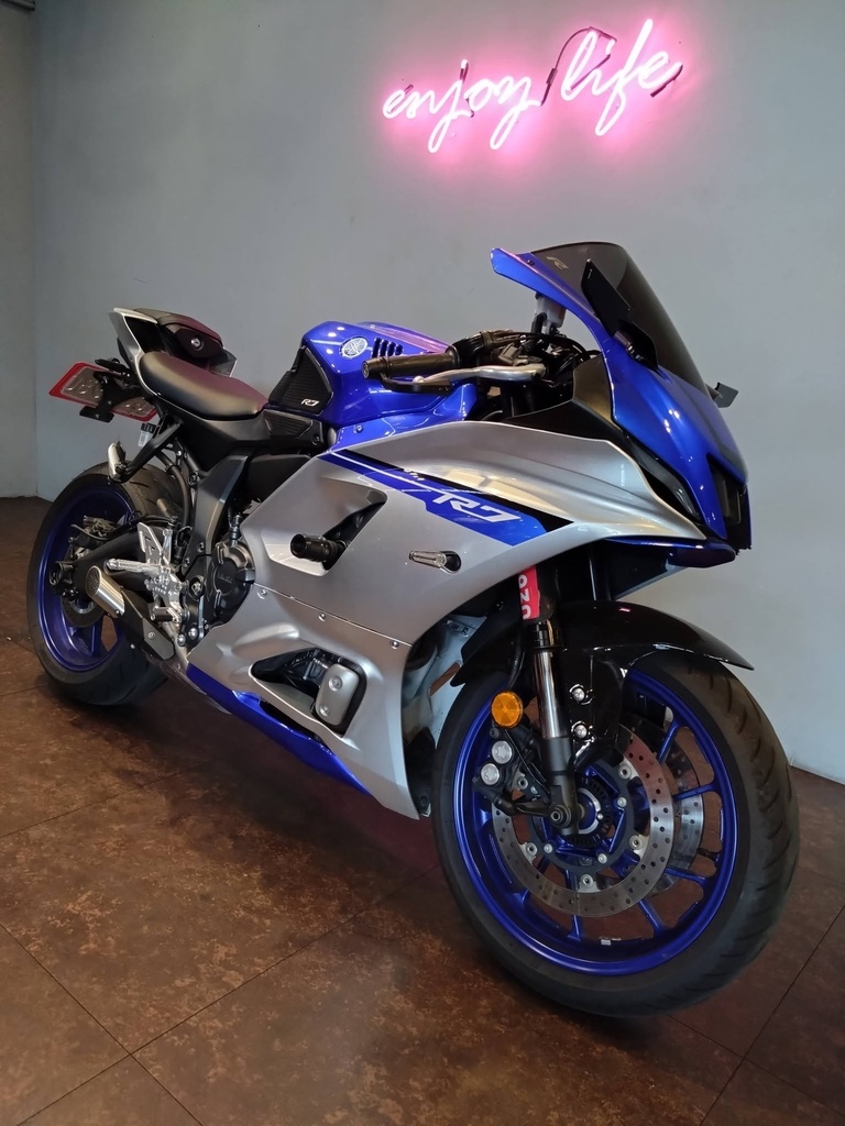 2023 YAMAHA YZF-R7 總代理