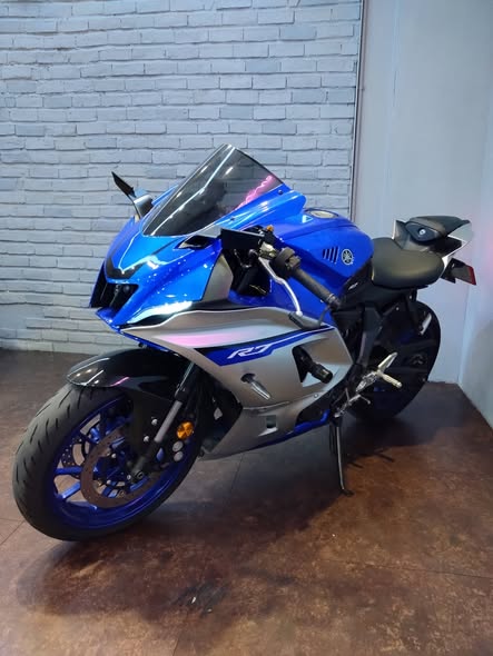 2023 YAMAHA YZF-R7 總代理