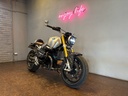BMW R9T