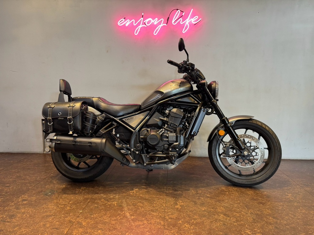 Honda Rebel1100 DCT 台本車