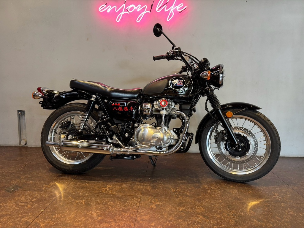 Kawasaki W800K3 Meguro 總代理