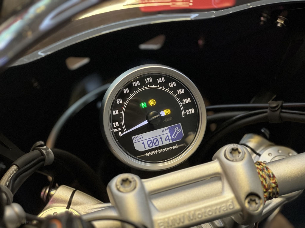 BMW R9T PURE