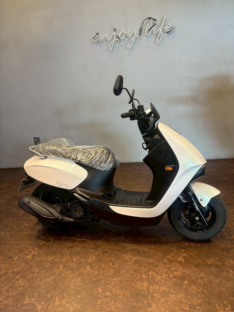 李多慧代言Kymco 優格125 免鑰匙
