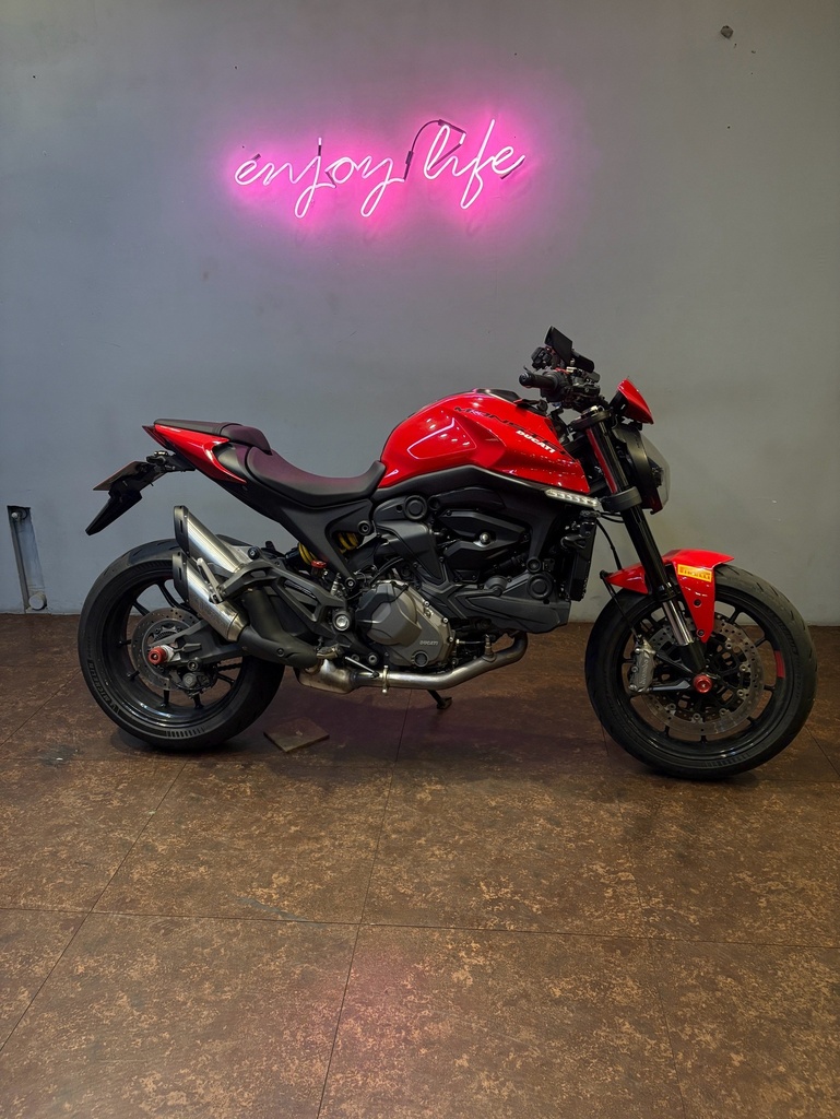 Ducati Monster 937 總代理