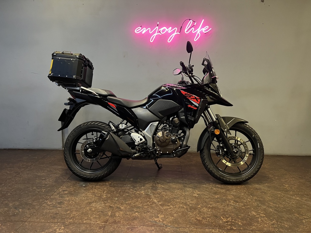 Suzuki SX250 小油鳥 總代理