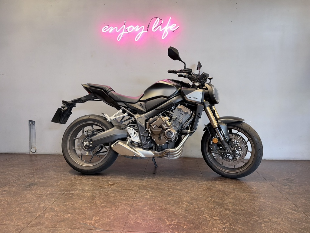 HONDA CB650R E-CLUTCH 總代理